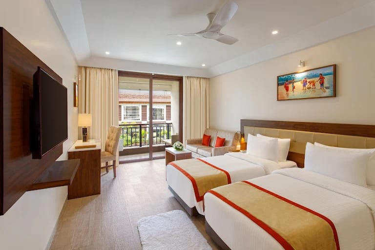 Hotel Sarovar Bedroom balcony